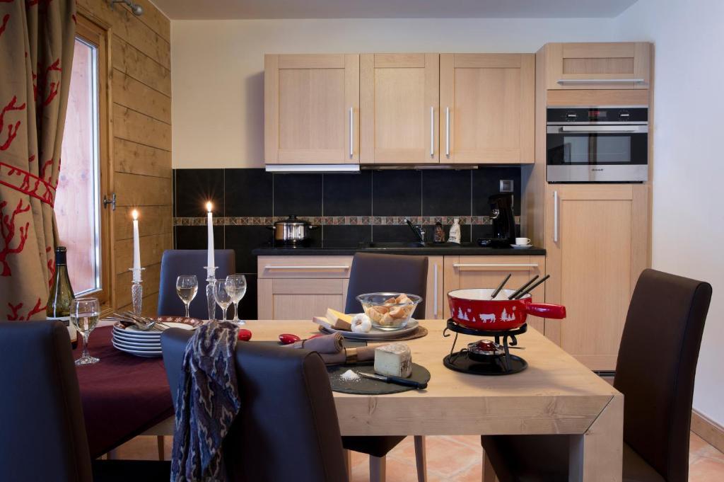 CGH Résidences&Spas Les Chalets d'Angèle Châtel Habitación foto